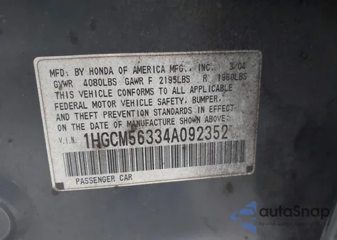 2004 Honda Accord 2.4 Lx z USA, uszkodzony, nr VIN 1HGCM56334A092352